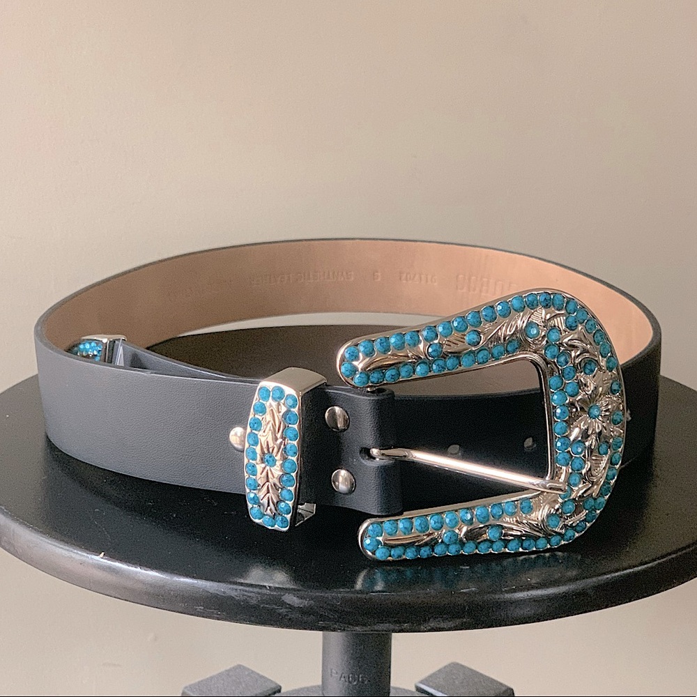GUESS silver and turquoise belt
